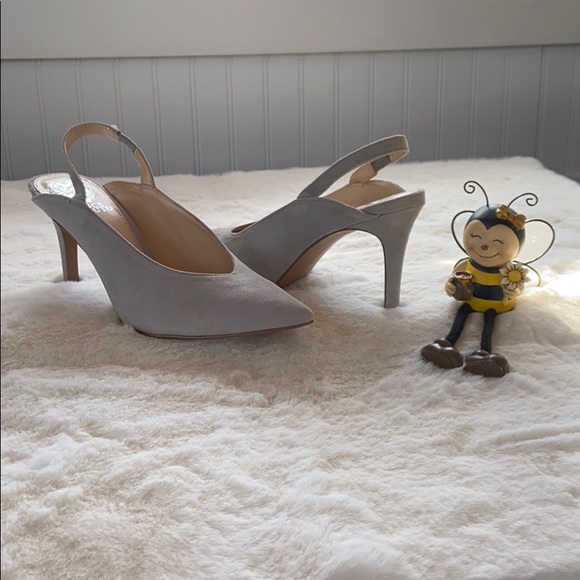 NWOT Vince Camuto sling back dress pumps - Picture 6 of 7